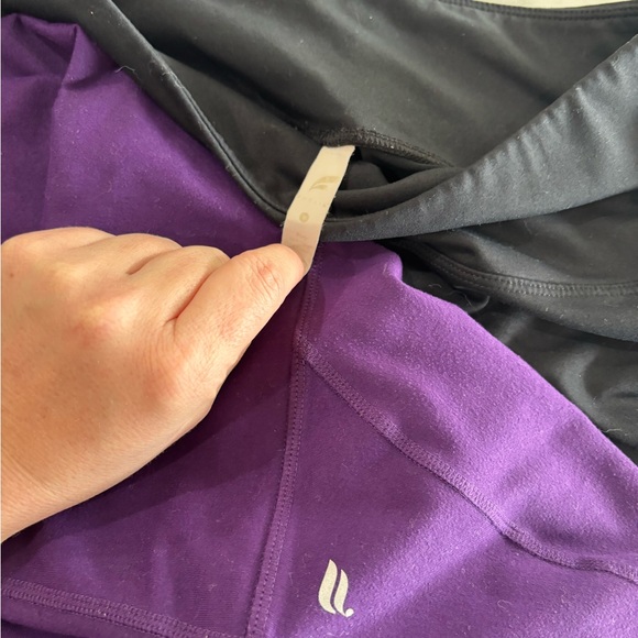 Fabletics M Lot - Picture 2 of 2